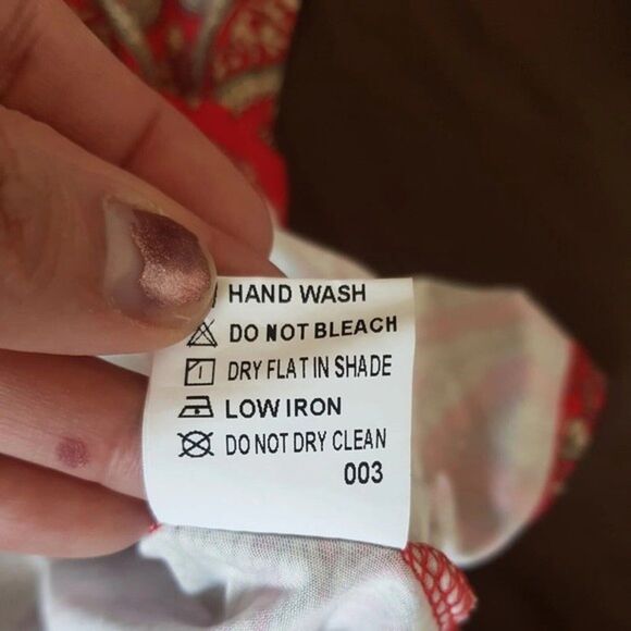 A. Jesdani Womens Blouse Top Paisley Red Size Medium Button Rolled Tab Sleeves - Picture 9 of 13